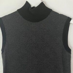MaxMara Sleeveless Mock Turtleneck Shirt